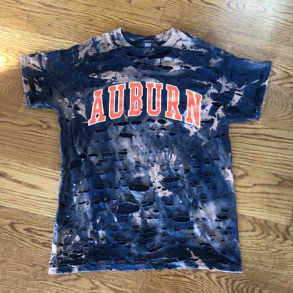AUBURN UNIVERSITY bleached and ripped top